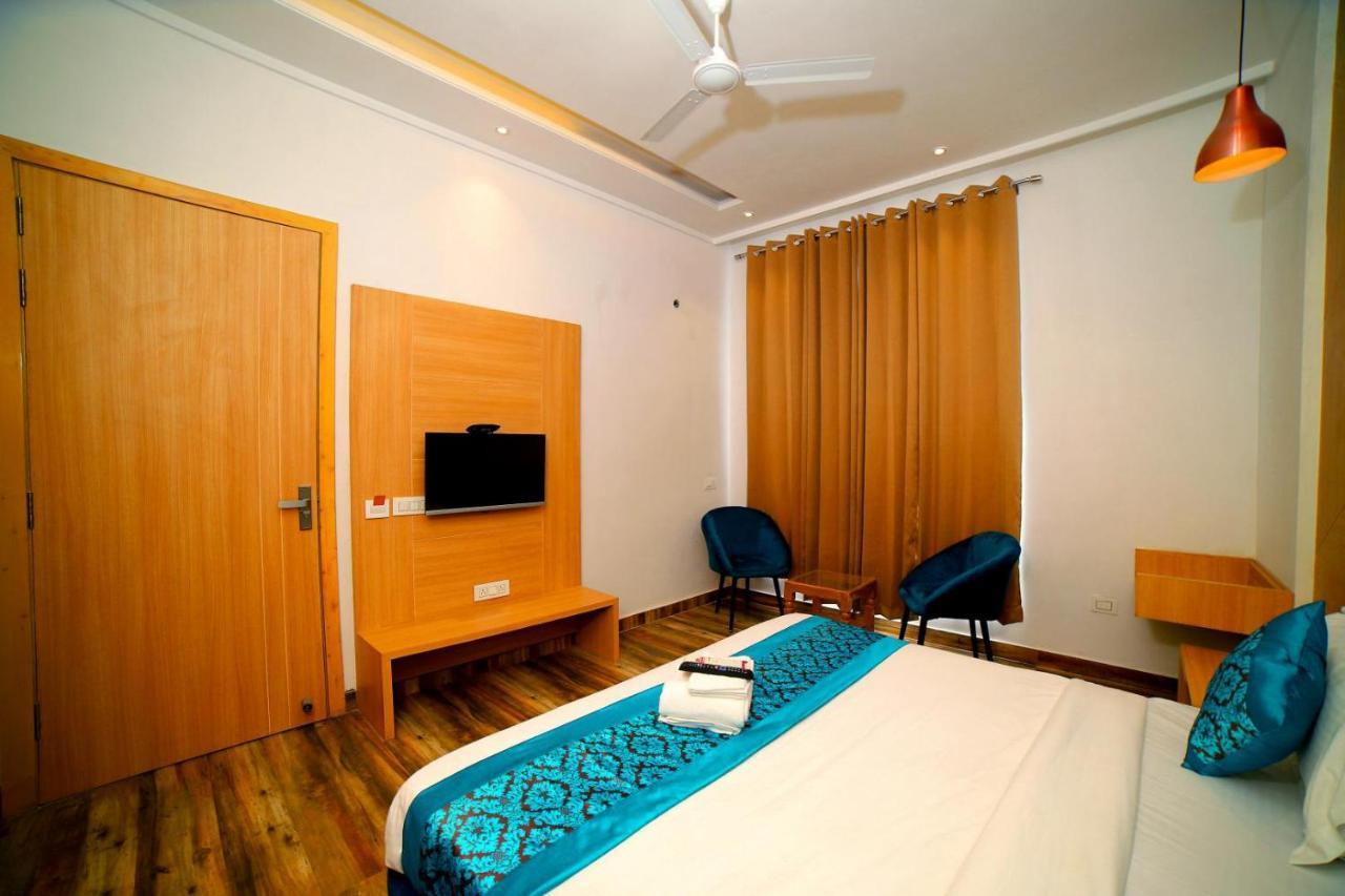 Hotel Diamond View 암리차르 외부 사진