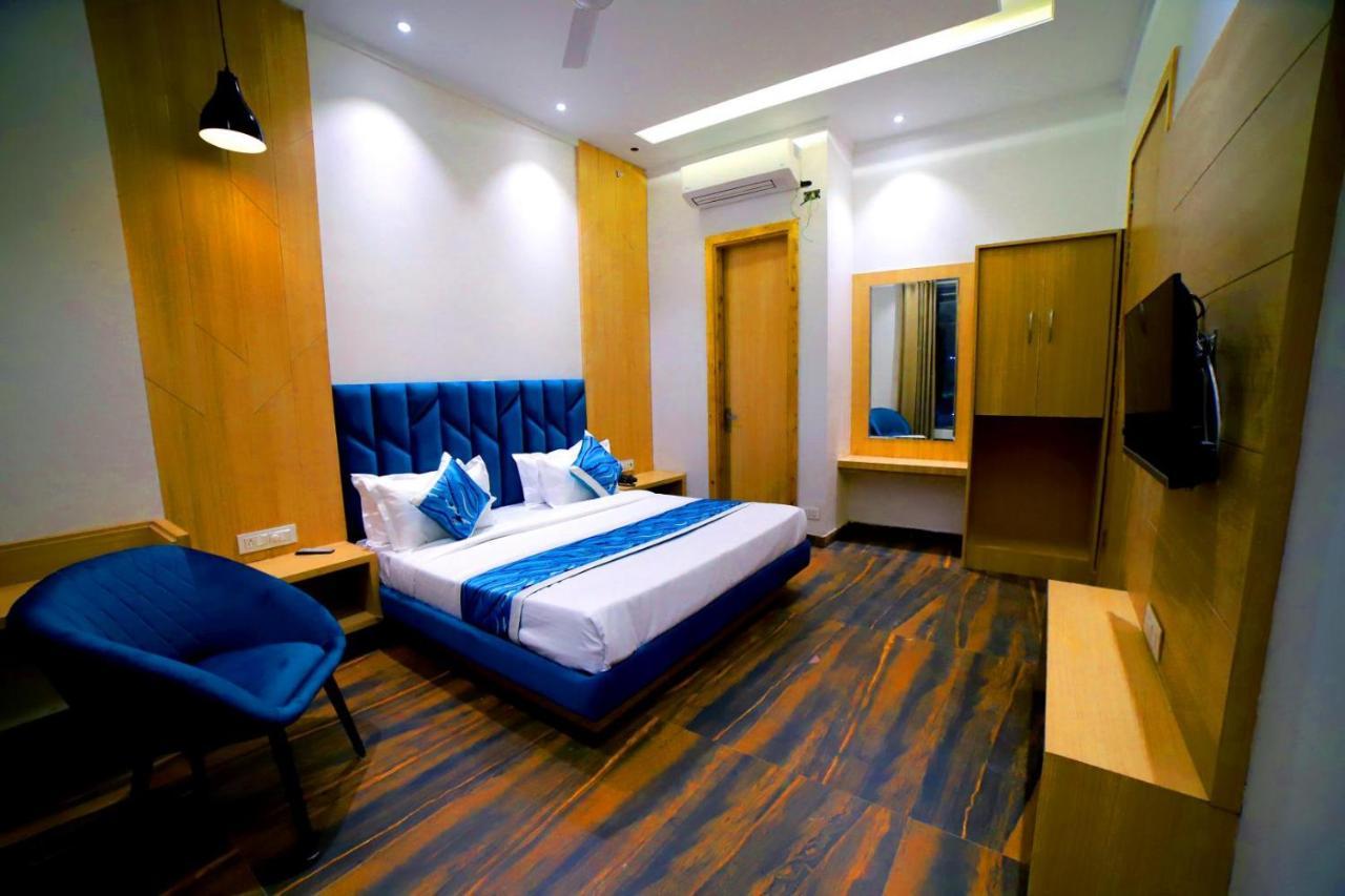 Hotel Diamond View 암리차르 외부 사진